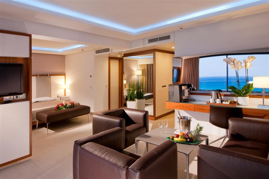 Alimounda Mare Hotel Kárpathos Eksteriør billede